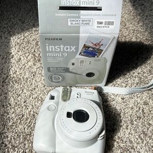 Fujifilm Instax Mini 9 Camera
